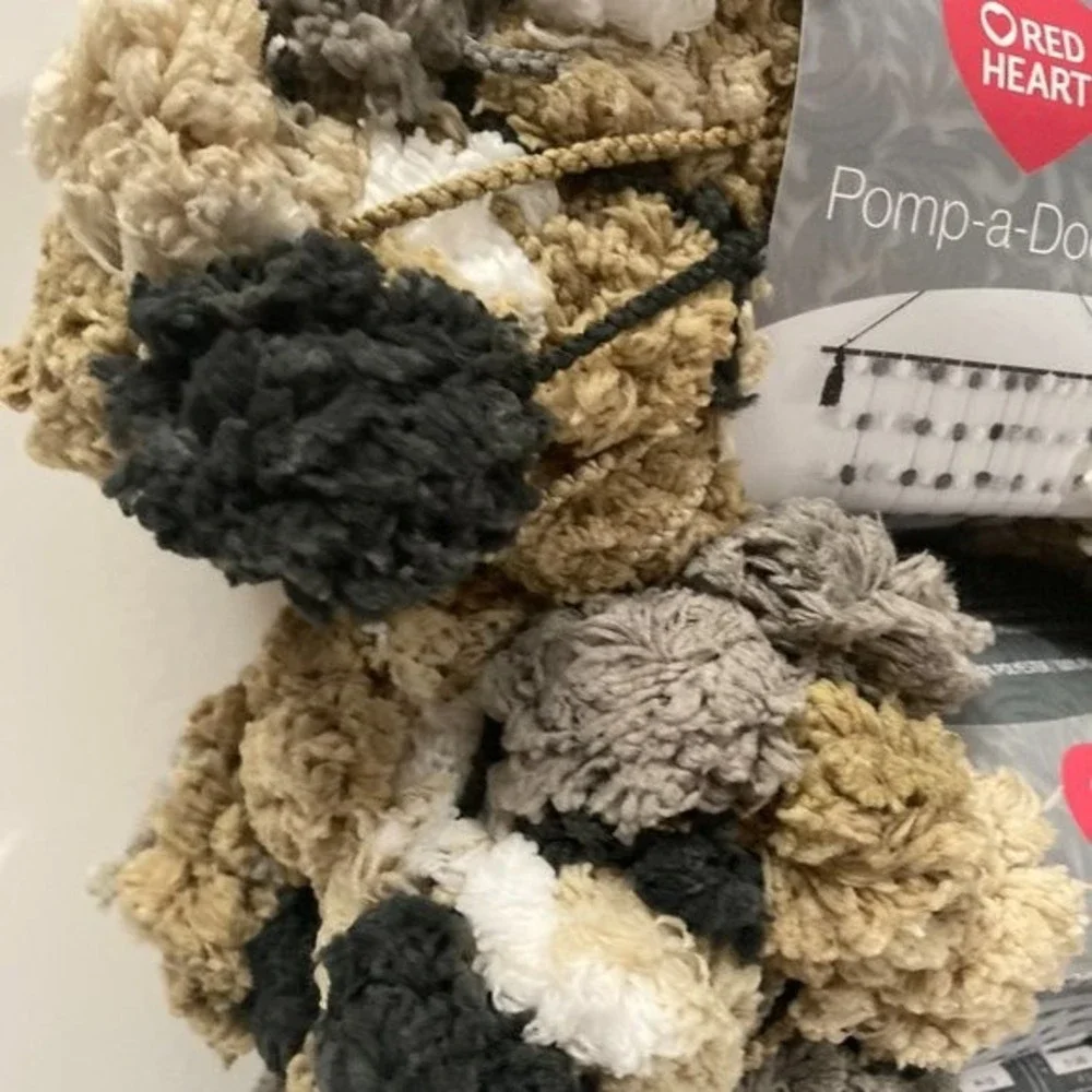 Red Heart Pomp A Doodle Jumbo Yarn Granite Pom Pom Brown Black White